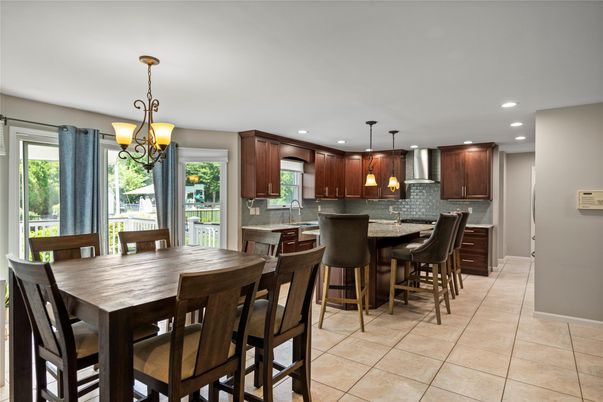 Dining room, Interior, Kitchen, Pendant Lights, Recessed Lighting
