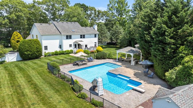 Backyard, Exterior, Pool