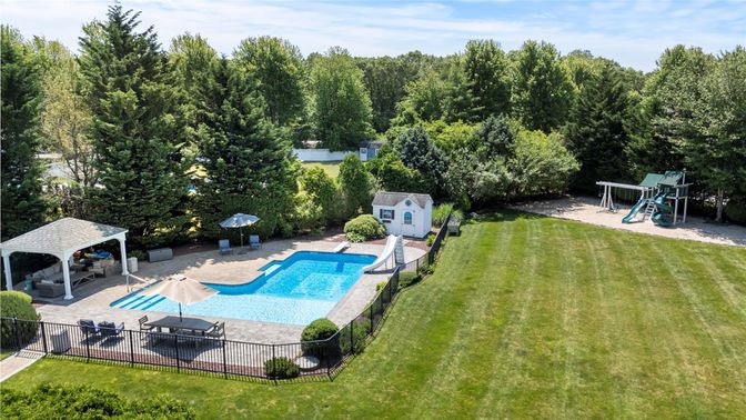 Backyard, Exterior, Pool