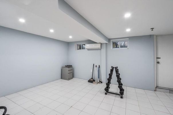 Interior, Recessed Lighting