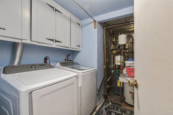 Interior, Washer