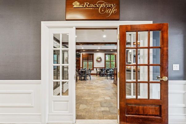 Dining room, Interior, Recessed Lighting