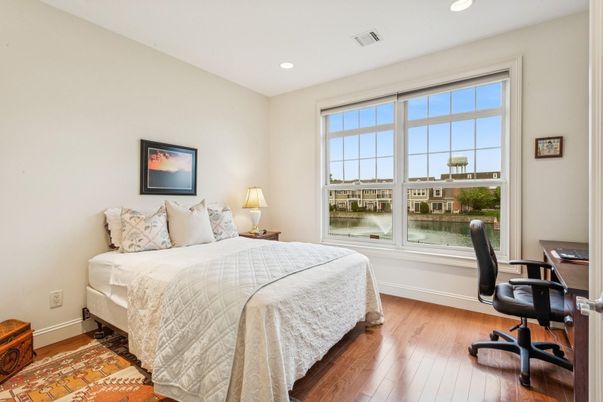 Bedroom, Home Office, Interior, Recessed Lighting, Wood Texture Flooring