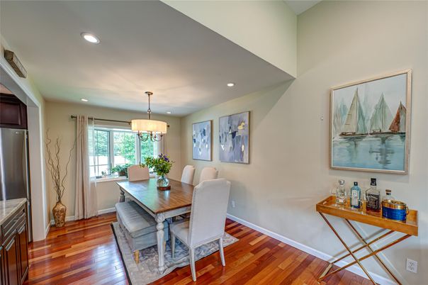 Chandelier, Dining room, Interior, Recessed Lighting, Wood Texture Flooring