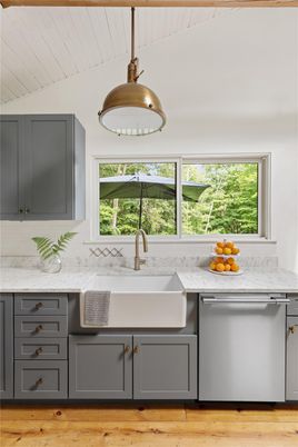 Interior, Kitchen, Pendant Lights, Wood Texture Flooring
