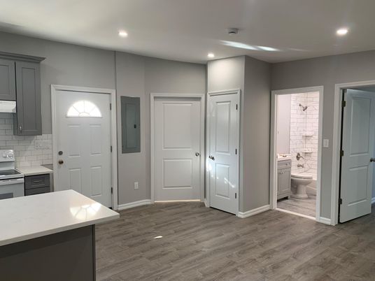 Bathroom, Interior, Kitchen, Recessed Lighting, Wood Texture Flooring