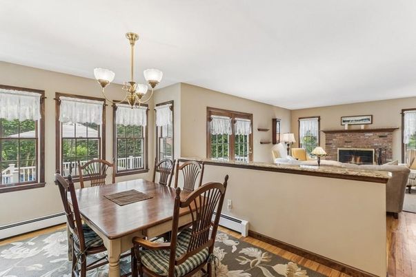 Chandelier, Dining room, Fireplace, Interior, Wood Texture Flooring