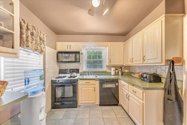 Interior, Kitchen