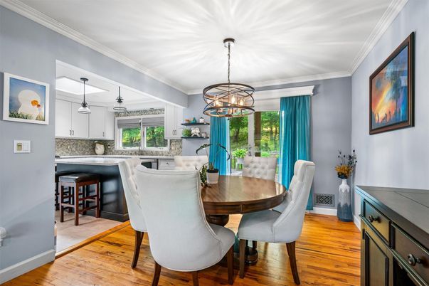 Chandelier, Dining room, Interior, Kitchen, Pendant Lights, Wood Texture Flooring