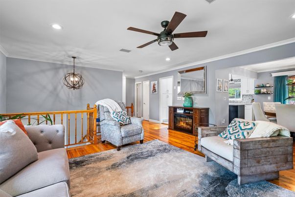 Bedroom, Interior, Pendant Lights, Recessed Lighting, Wood Texture Flooring