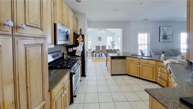 Dining room, Interior, Kitchen, Recessed Lighting