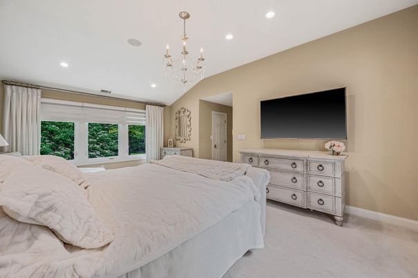 Bedroom, Chandelier, Interior, Recessed Lighting