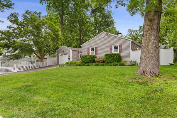 Backyard, Detached Garage, Exterior