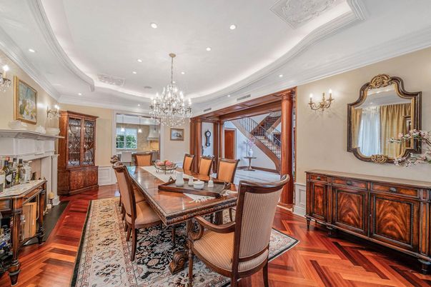 Chandelier, Dining room, Interior, Recessed Lighting, Wood Texture Flooring