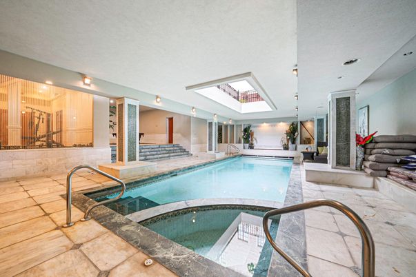 Interior, Pool, Recessed Lighting