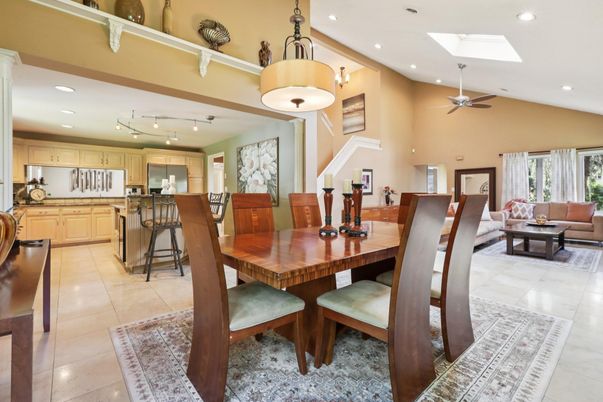 Dining room, Interior, Kitchen, Living room, Pendant Lights, Recessed Lighting