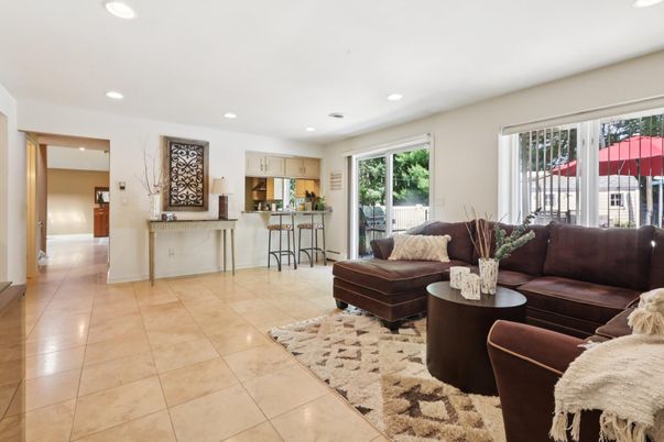 Interior, Kitchen, Living room, Recessed Lighting