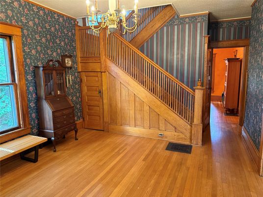 Chandelier, Interior, Wood Texture Flooring