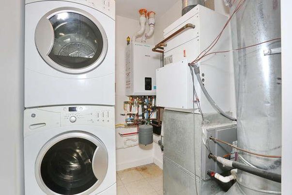Interior, Utility Closets, Washer