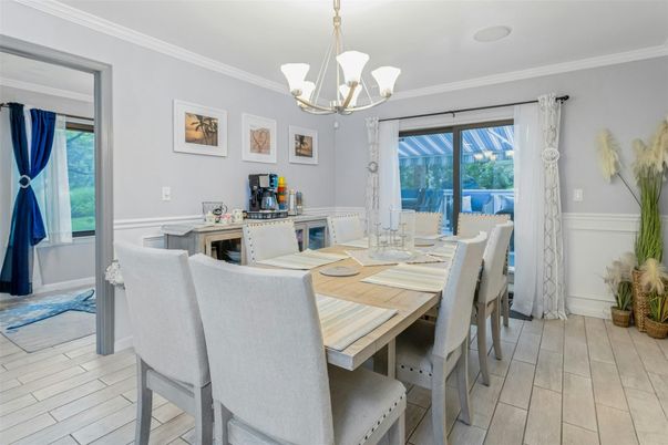 Chandelier, Dining room, Interior, Wood Texture Flooring