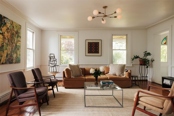 Interior, Living room, Pendant Lights, Wood Texture Flooring