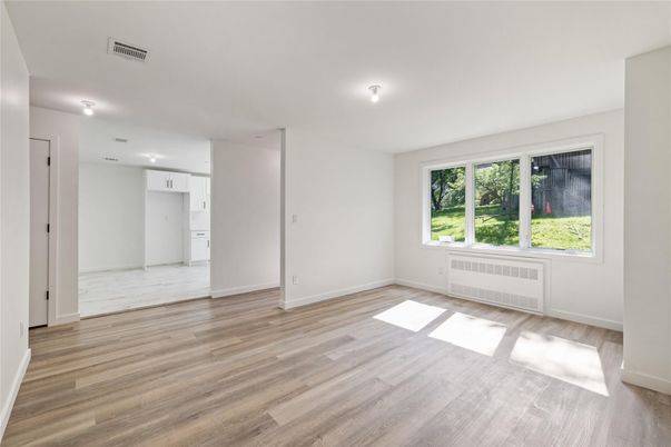 Empty room, Interior, Kitchen, Recessed Lighting, Wood Texture Flooring