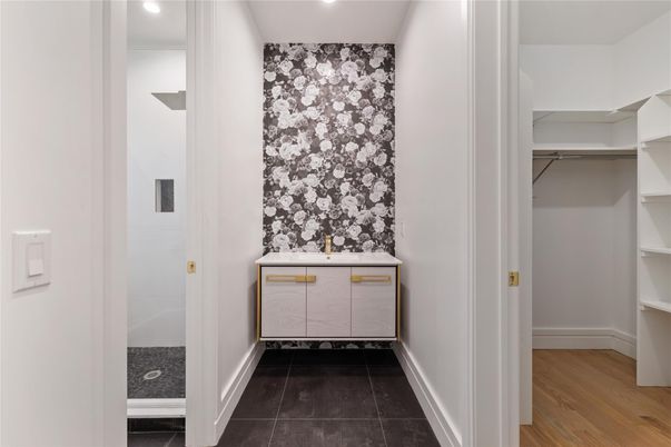 Interior, Recessed Lighting, Walk-in Closets, Wood Texture Flooring