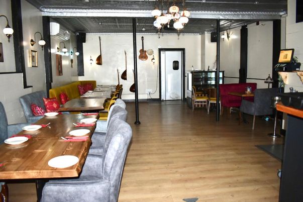 Chandelier, Dining room, Interior, Pendant Lights, Wood Texture Flooring