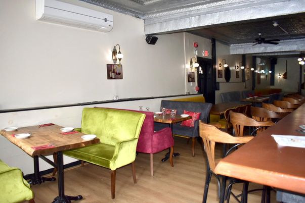Dining room, Interior, Wood Texture Flooring