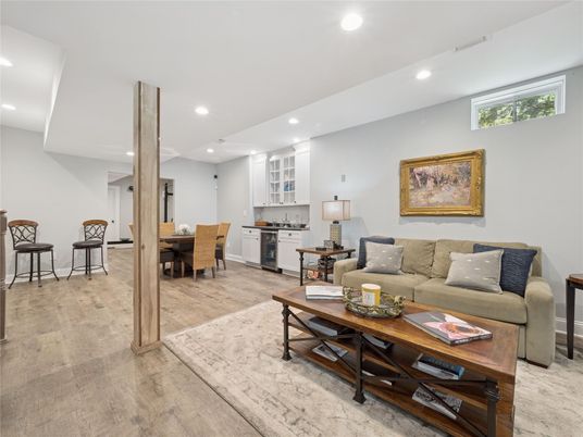 Dining room, Interior, Living room, Recessed Lighting, Wood Texture Flooring