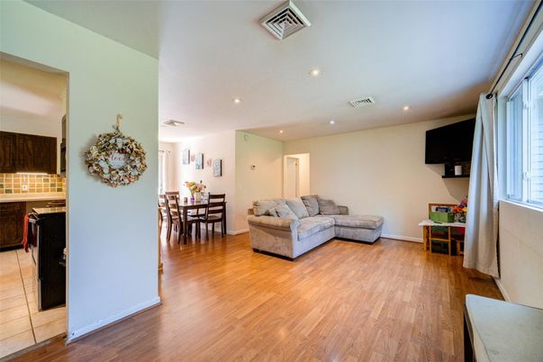 Dining room, Interior, Living room, Recessed Lighting, Wood Texture Flooring