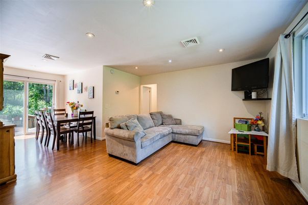 Dining room, Interior, Living room, Recessed Lighting, Wood Texture Flooring