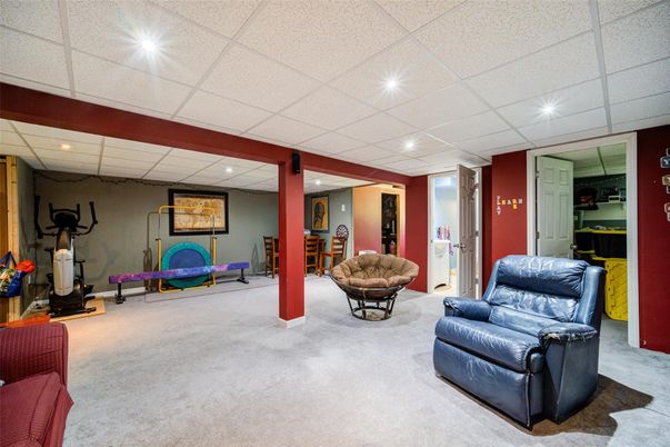 Fitness Equipment, Interior, Recessed Lighting