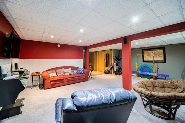 Fitness Equipment, Interior, Recessed Lighting