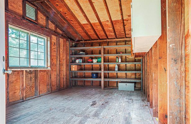 Empty room, Interior, Wooden Beams, Wooden Ceilings, Wood Texture Flooring, Wooden Walls