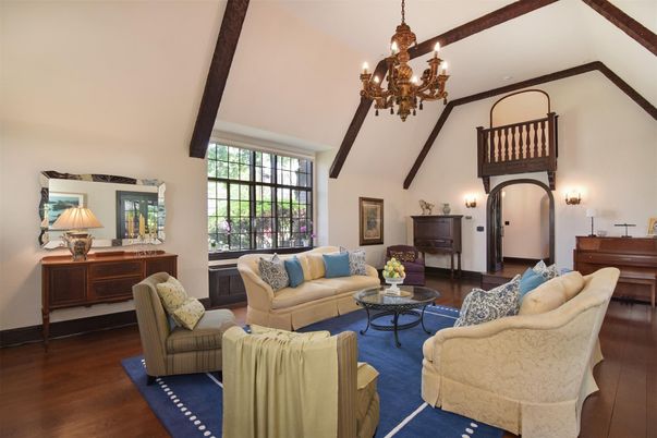 Chandelier, Interior, Living room, Piano, Wood Texture Flooring