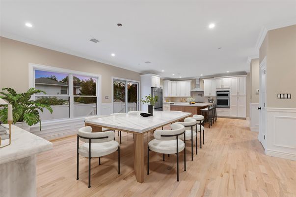 Dining room, Interior, Kitchen, Recessed Lighting, Stainless Steel Appliances, Wood Texture Flooring