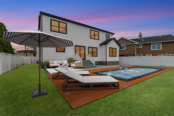 Backyard, Exterior, Pool