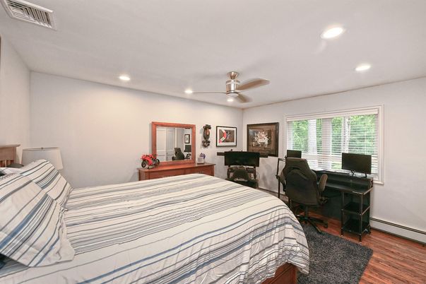 Bedroom, Home Office, Interior, Recessed Lighting, Wood Texture Flooring
