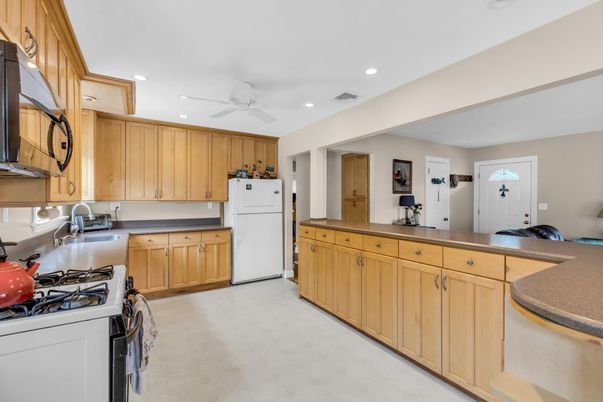 Interior, Kitchen, Recessed Lighting