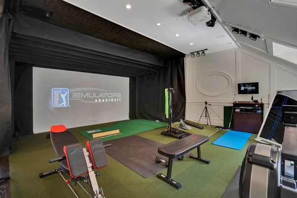 Fitness Equipment, Interior, Recessed Lighting