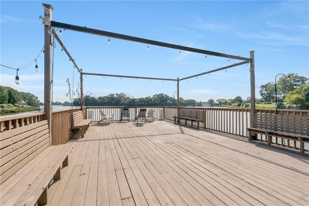 Exterior, Wood Texture Flooring