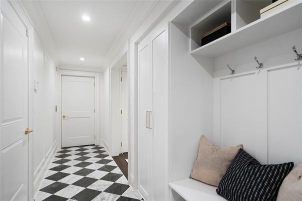 Interior, Recessed Lighting