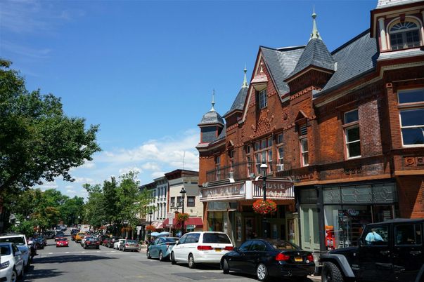 Exterior, Facade, Brick Facade, Queen Anne Victorian