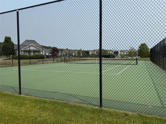 Exterior, Tennis Courts