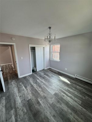 Chandelier, Empty room, Interior, Wood Texture Flooring