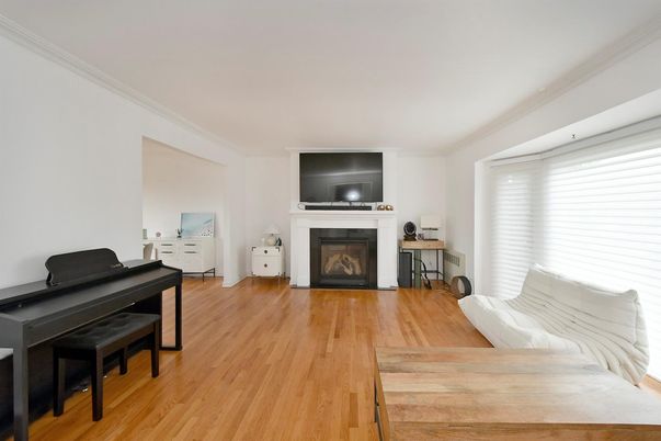Fireplace, Interior, Piano, Wood Texture Flooring