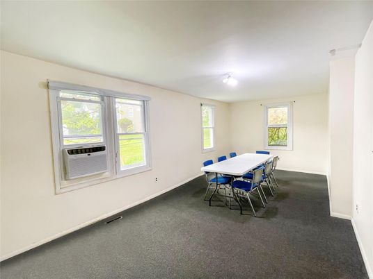 Dining room, Interior