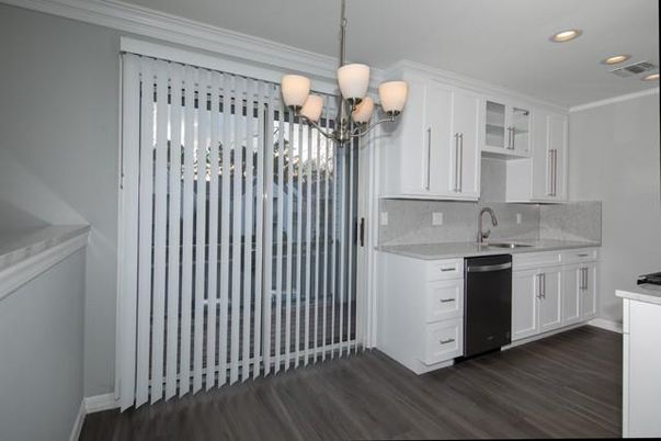 Chandelier, Interior, Kitchen, Pendant Lights, Recessed Lighting, Wood Texture Flooring
