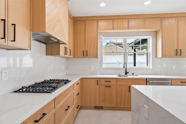 Interior, Kitchen, Recessed Lighting